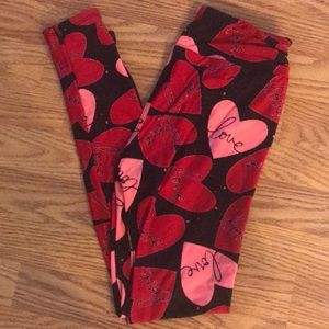 Lularoe Valentine’s Day Leggings
